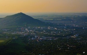 Фото Пятигорск на рассвете, вид с Бештау Фото Пятигорск на рассвете, вид с Бештау